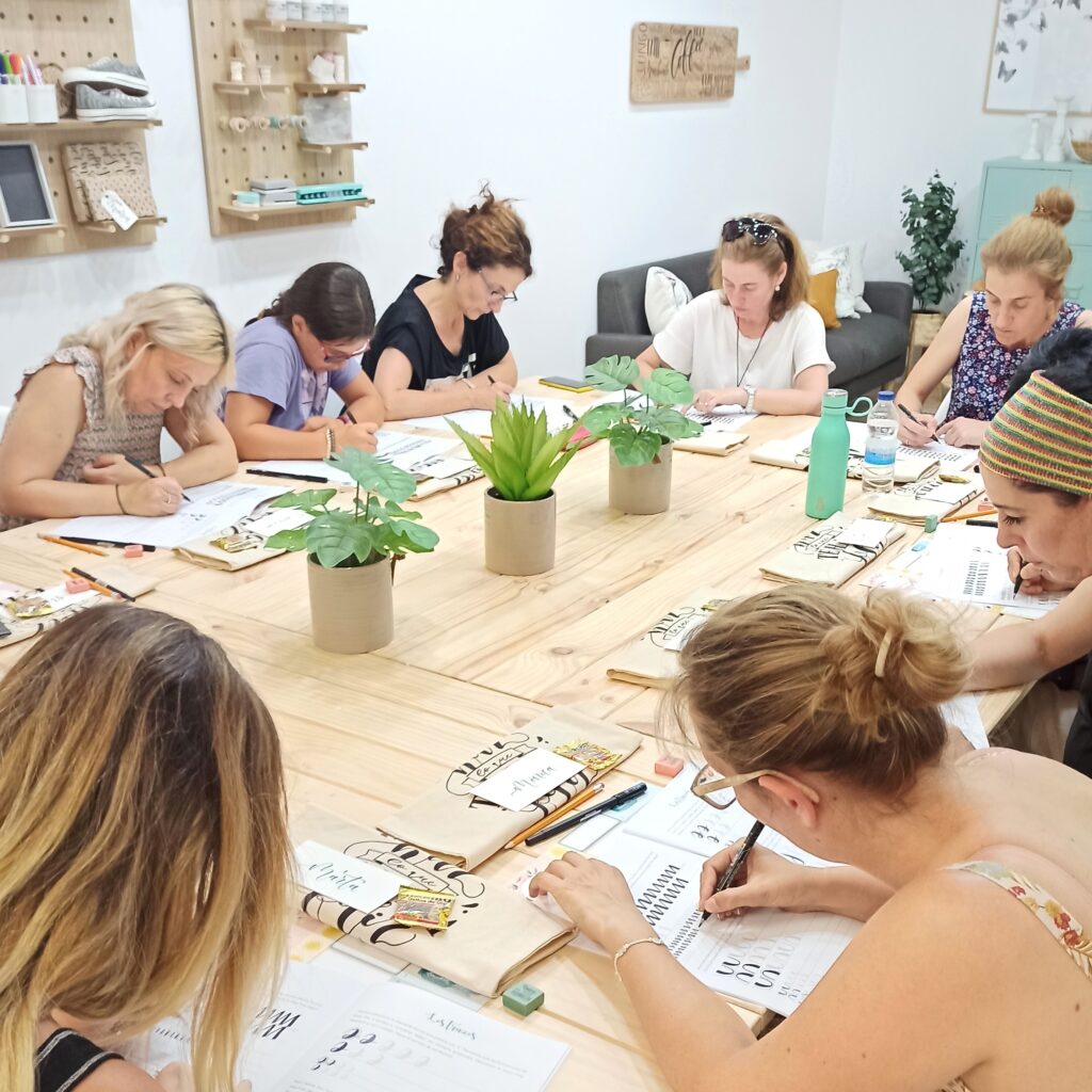 Creativa taller de arte Eva Ruiz Lettering